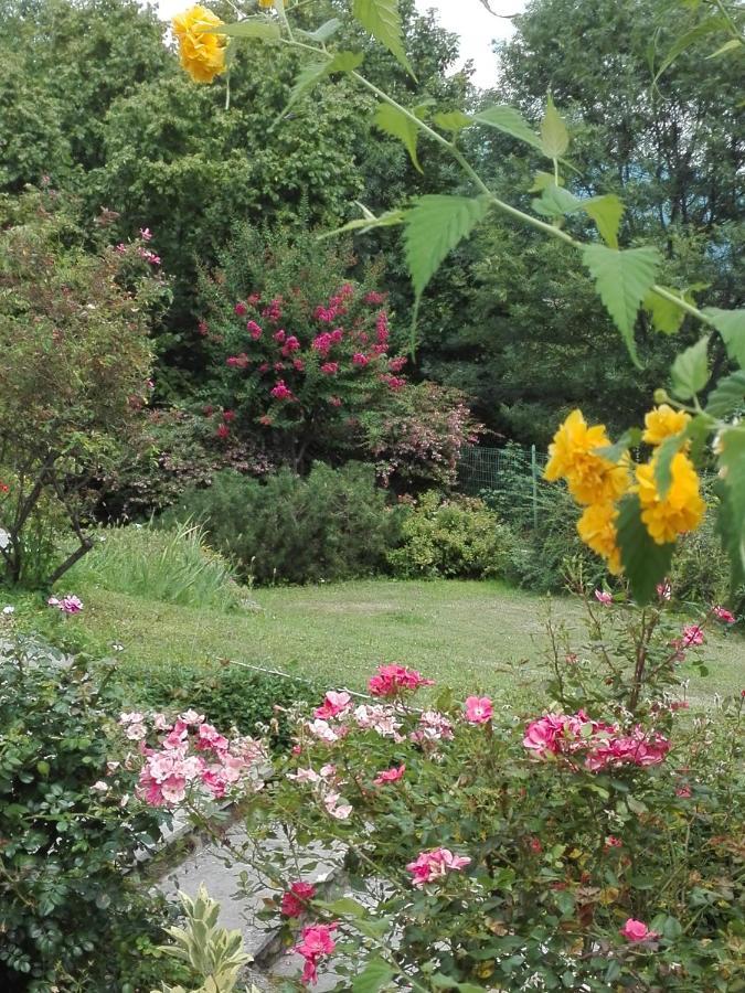 La Porta Accanto B&B San Vito di Leguzzano Екстериор снимка