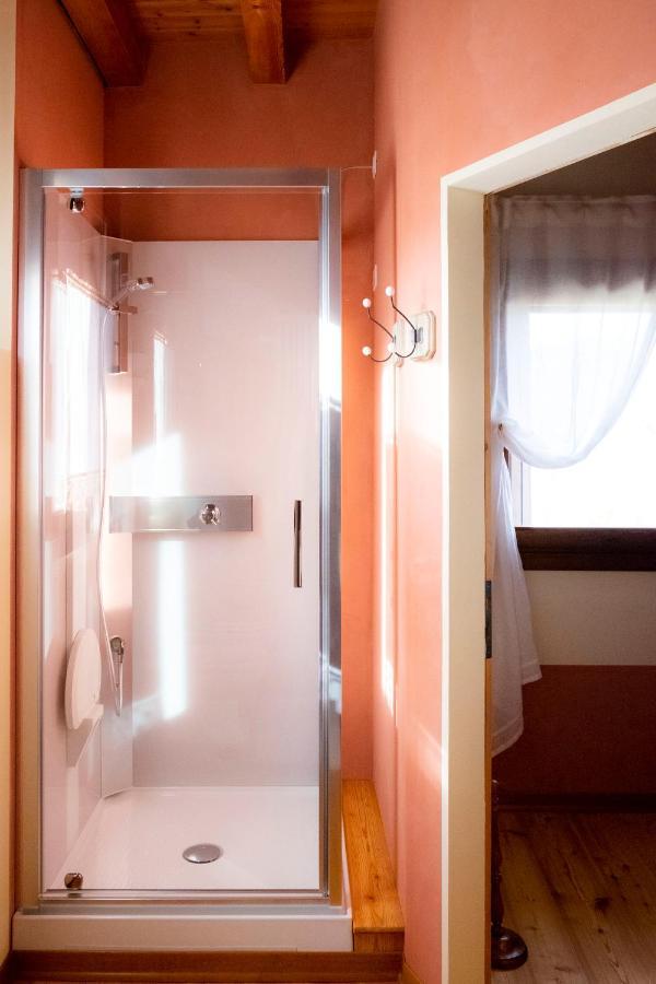 La Porta Accanto B&B San Vito di Leguzzano Екстериор снимка