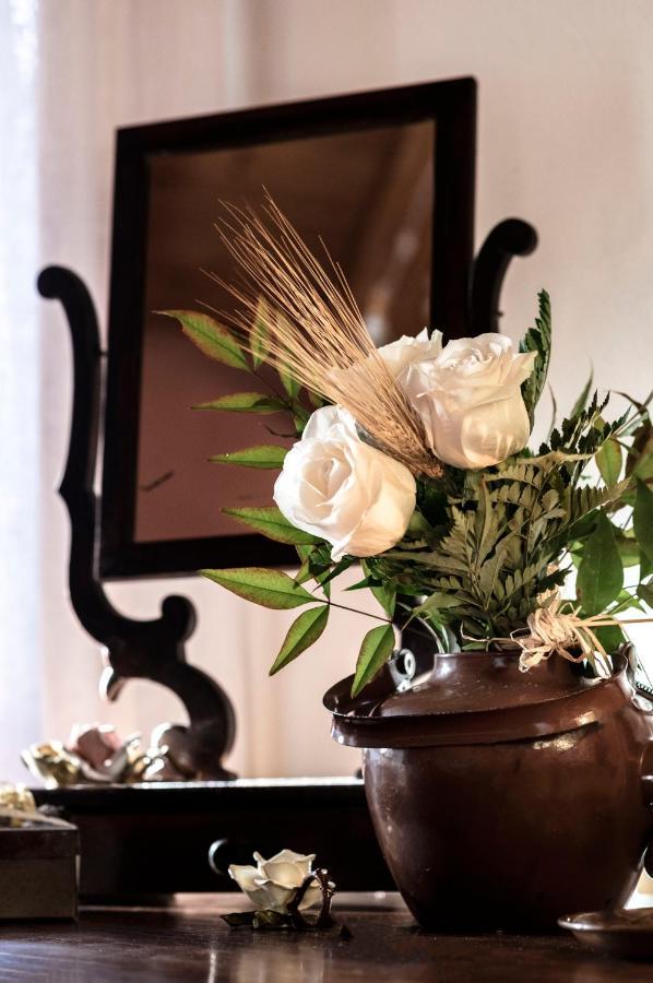 La Porta Accanto B&B San Vito di Leguzzano Екстериор снимка